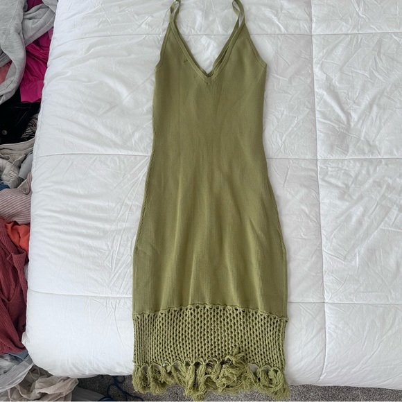 Lulu’s green sweater dress with tassels, size M - Picture 3 of 3